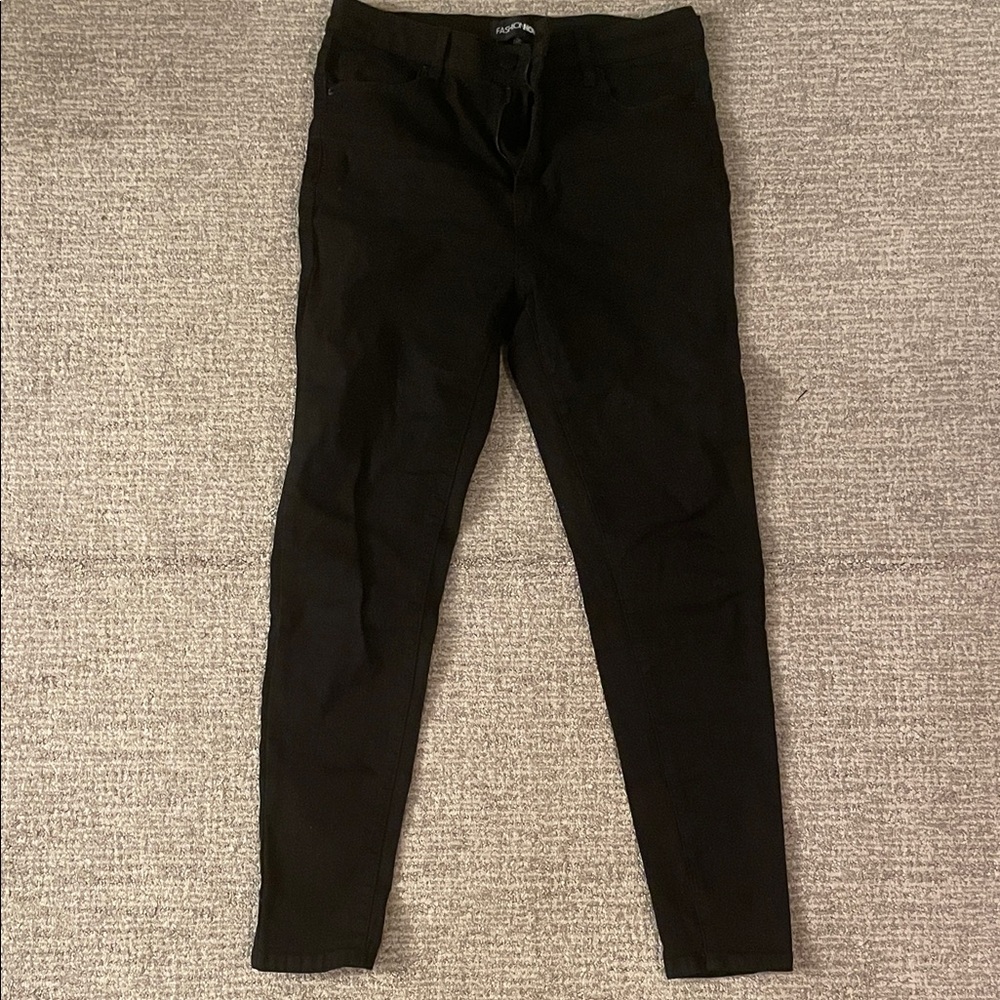 Fashion Nova Dark Straight Leg Jeans